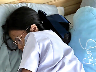 French Tourist Fuck A 18 Years Old Thai Girl In Uniform